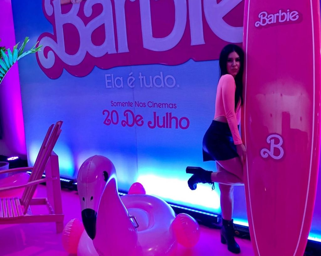 Manu Cabanas Prestigia Pr Estreia Do Filme Da Barbie Contei