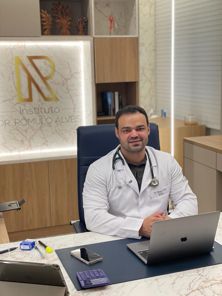 Dr. Rômulo Alves