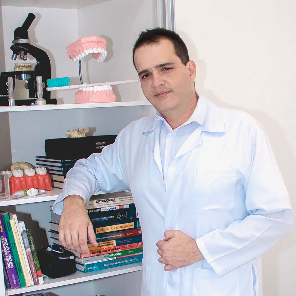 Dr. Rafael Muglia Moscatiello 2