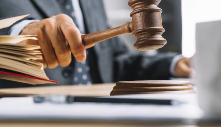 Julgamentos judiciais